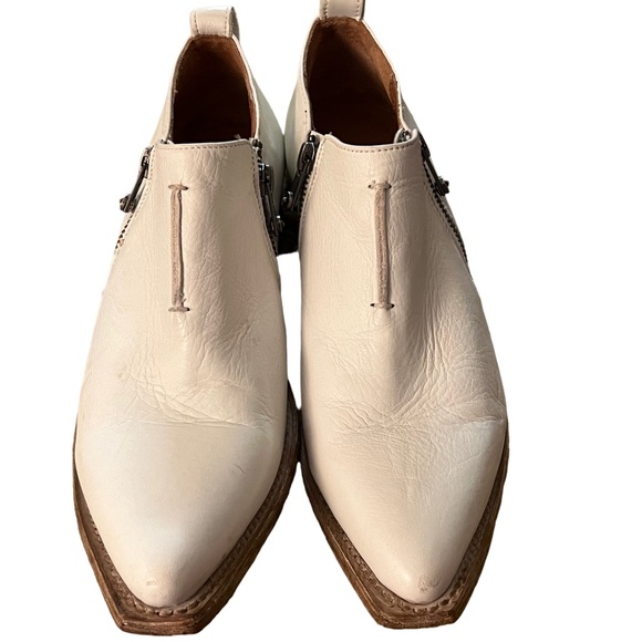 Frye Shoes - Frye Women's Cream Leather Pointed Ankle Booties